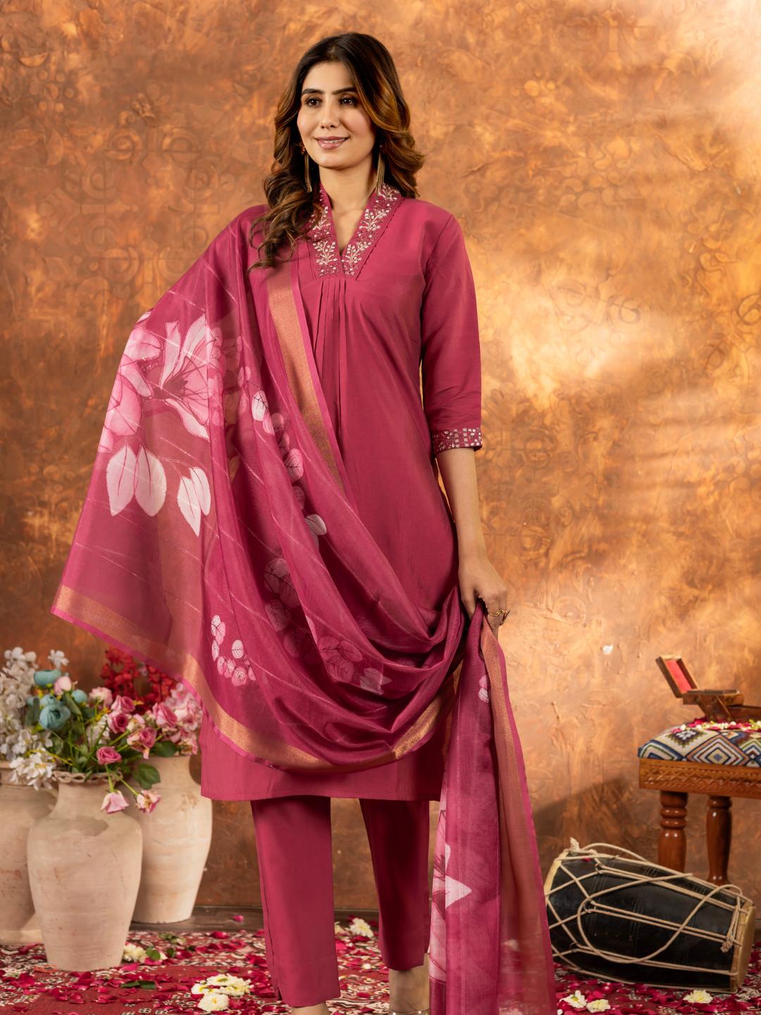 spiffy straight kurti pant dupatta set