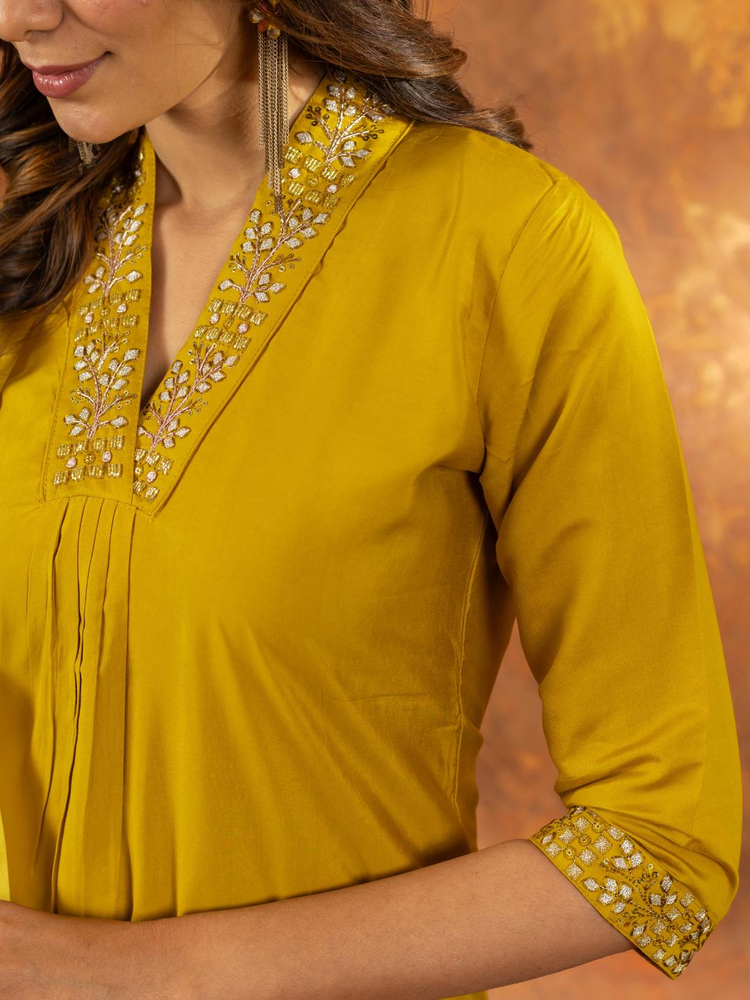 spiffy straight kurti pant dupatta set