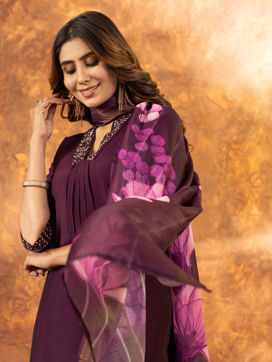 spiffy straight kurti pant dupatta set