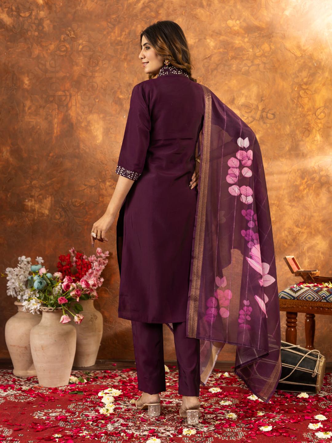 spiffy straight kurti pant dupatta set