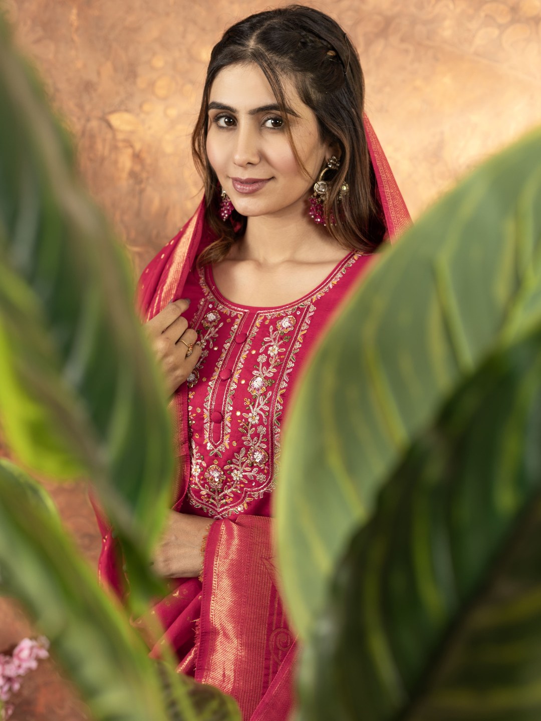 snappy straight kurti set for women with dupatta & pant