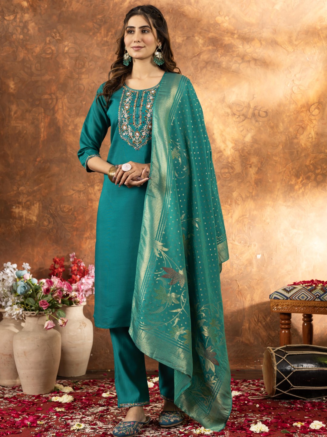 elegant snappy kurti pant dupatta set for women, perfect for everyday or festive wear