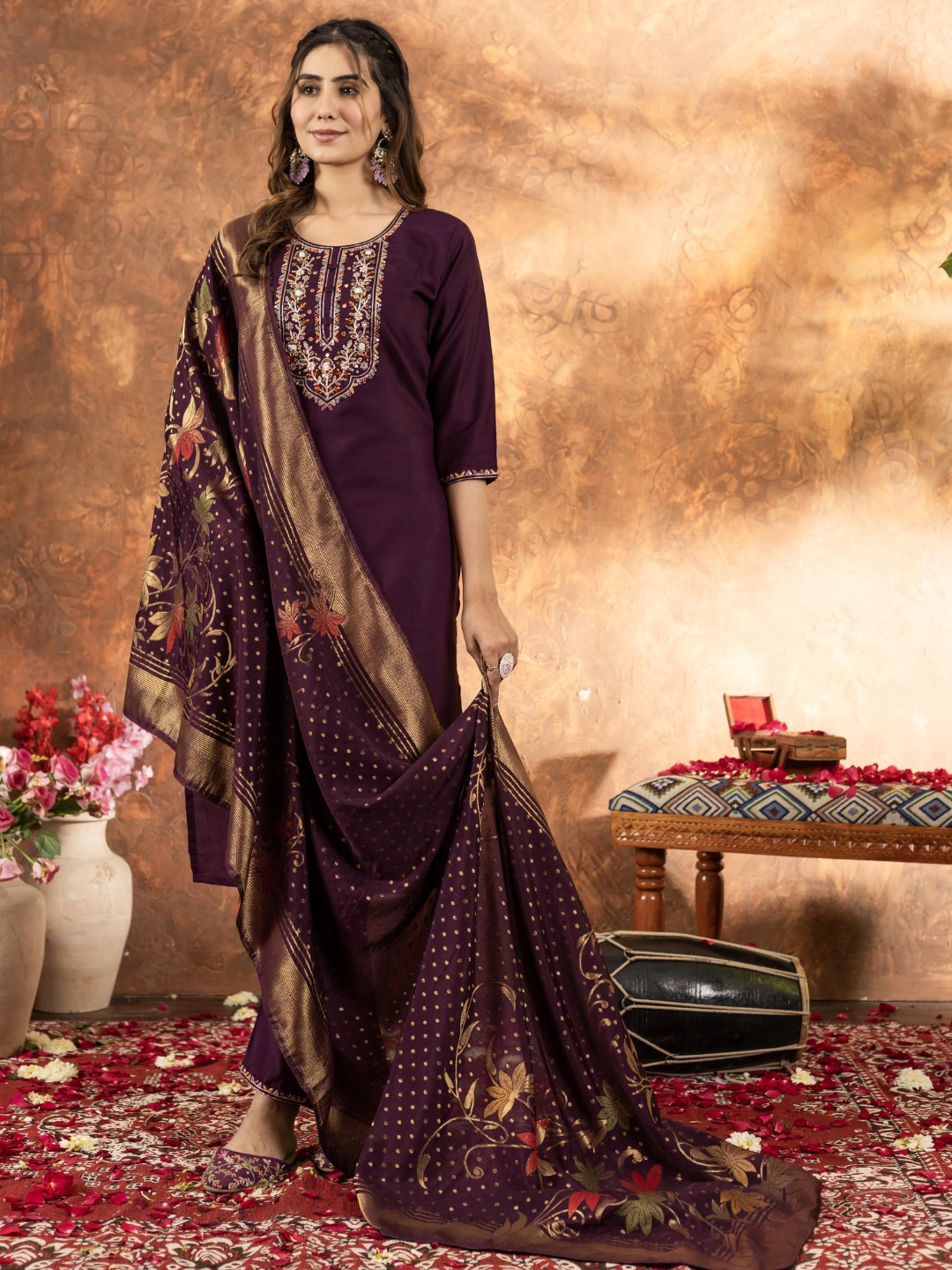 snappy straight kurti set for women with dupatta & pant