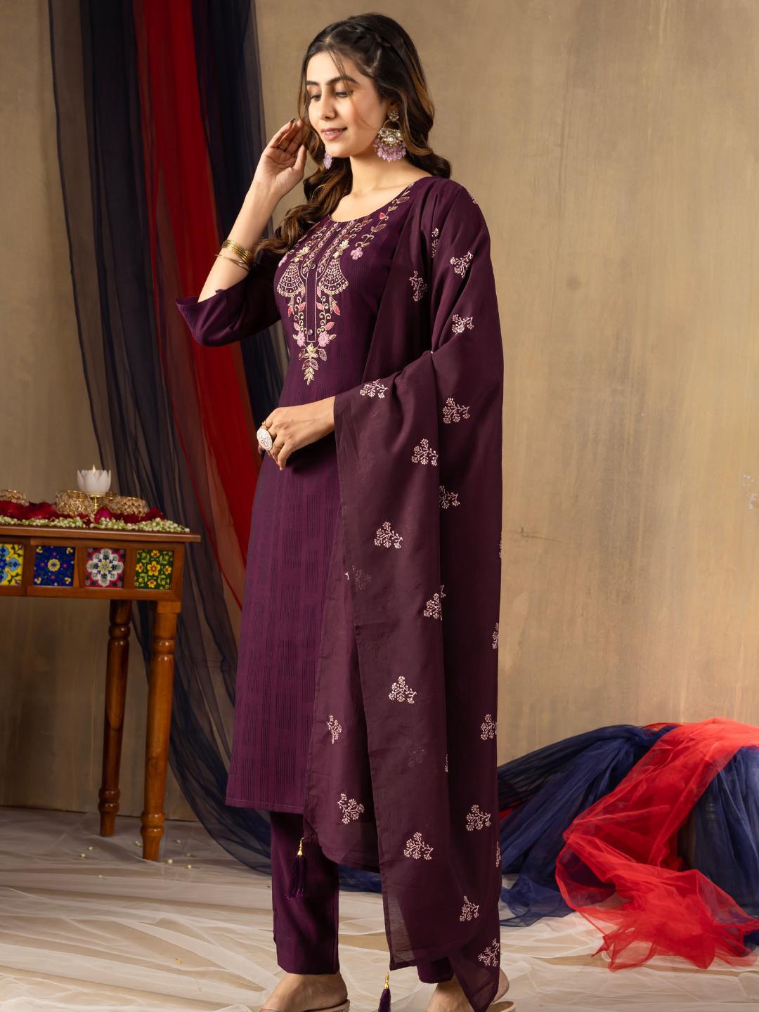 slimy straight kurti dupatta set with pants – flip the style