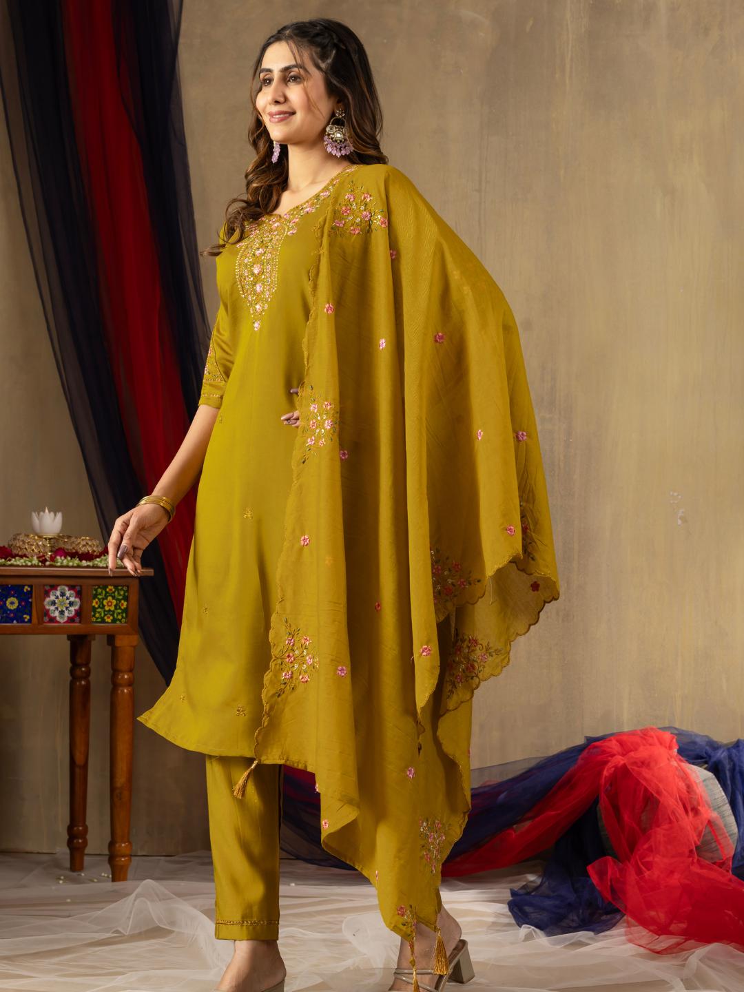 roman silk embroidered straight kurti pant dupatta set for women – flip the style