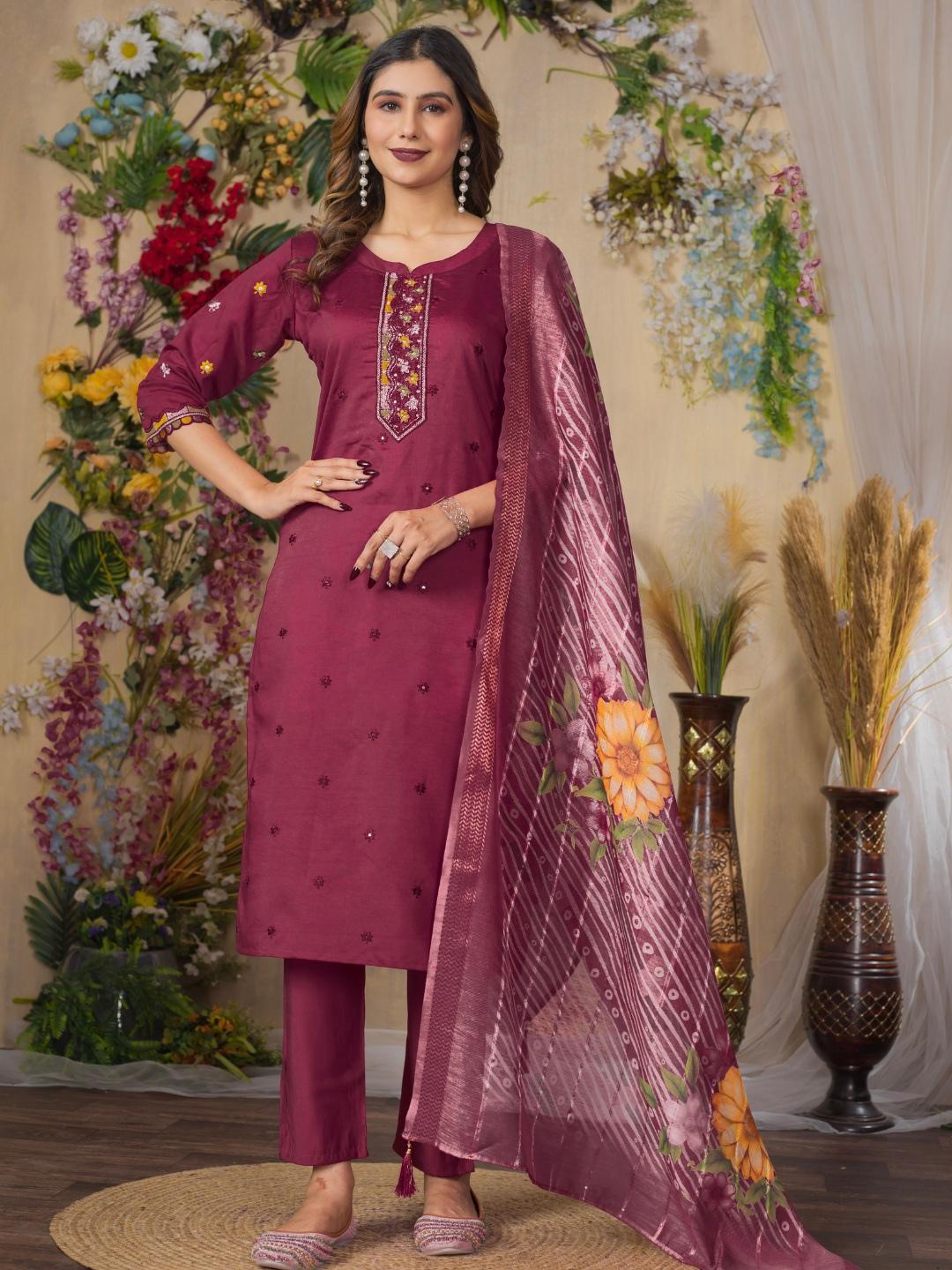 the essence of elegance – kurti pant set