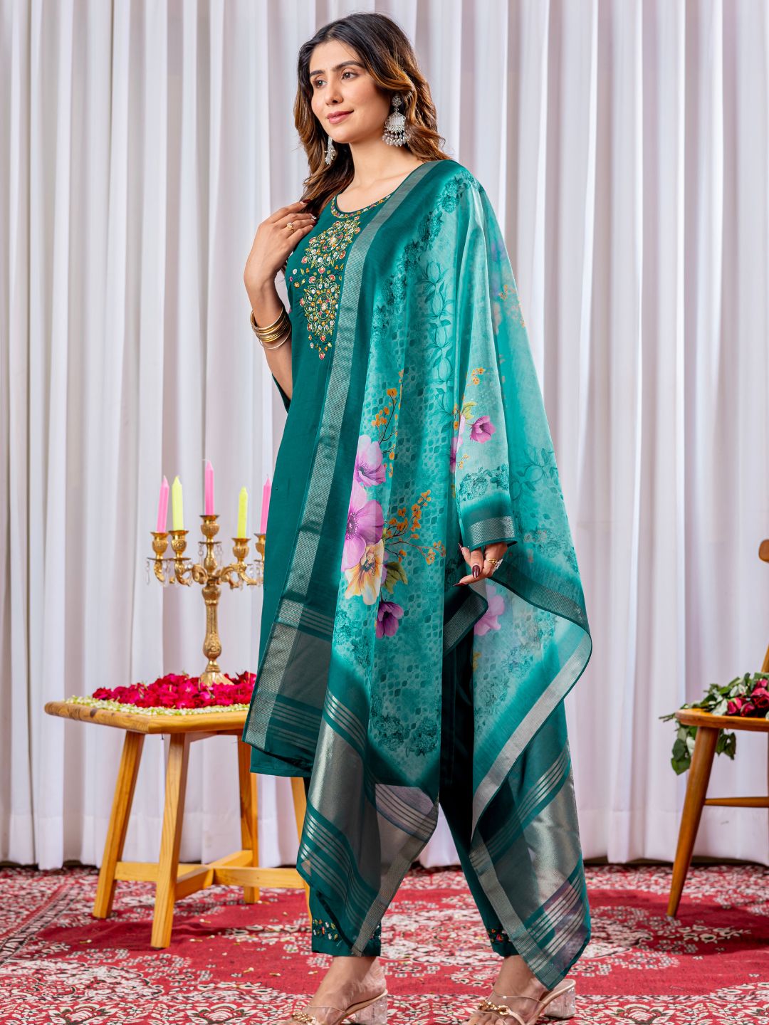 graceful viscose silk kurti pant dupatta set