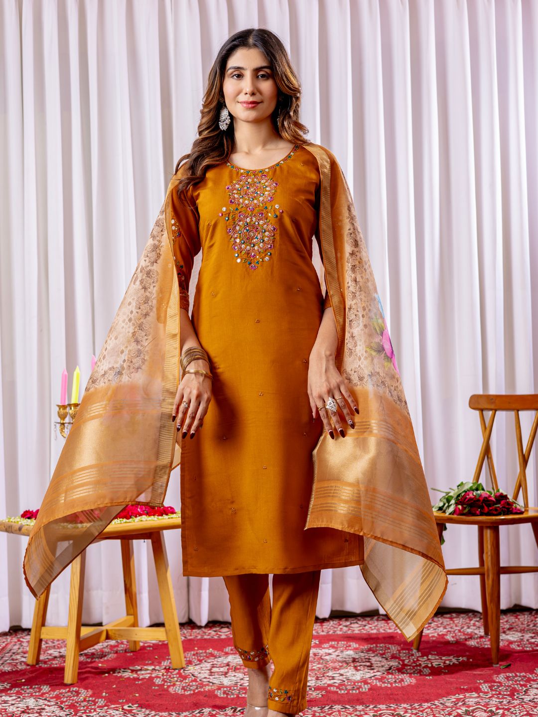 graceful viscose silk kurti pant dupatta set