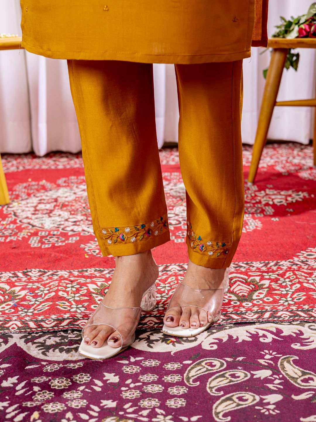 graceful viscose silk kurti pant dupatta set