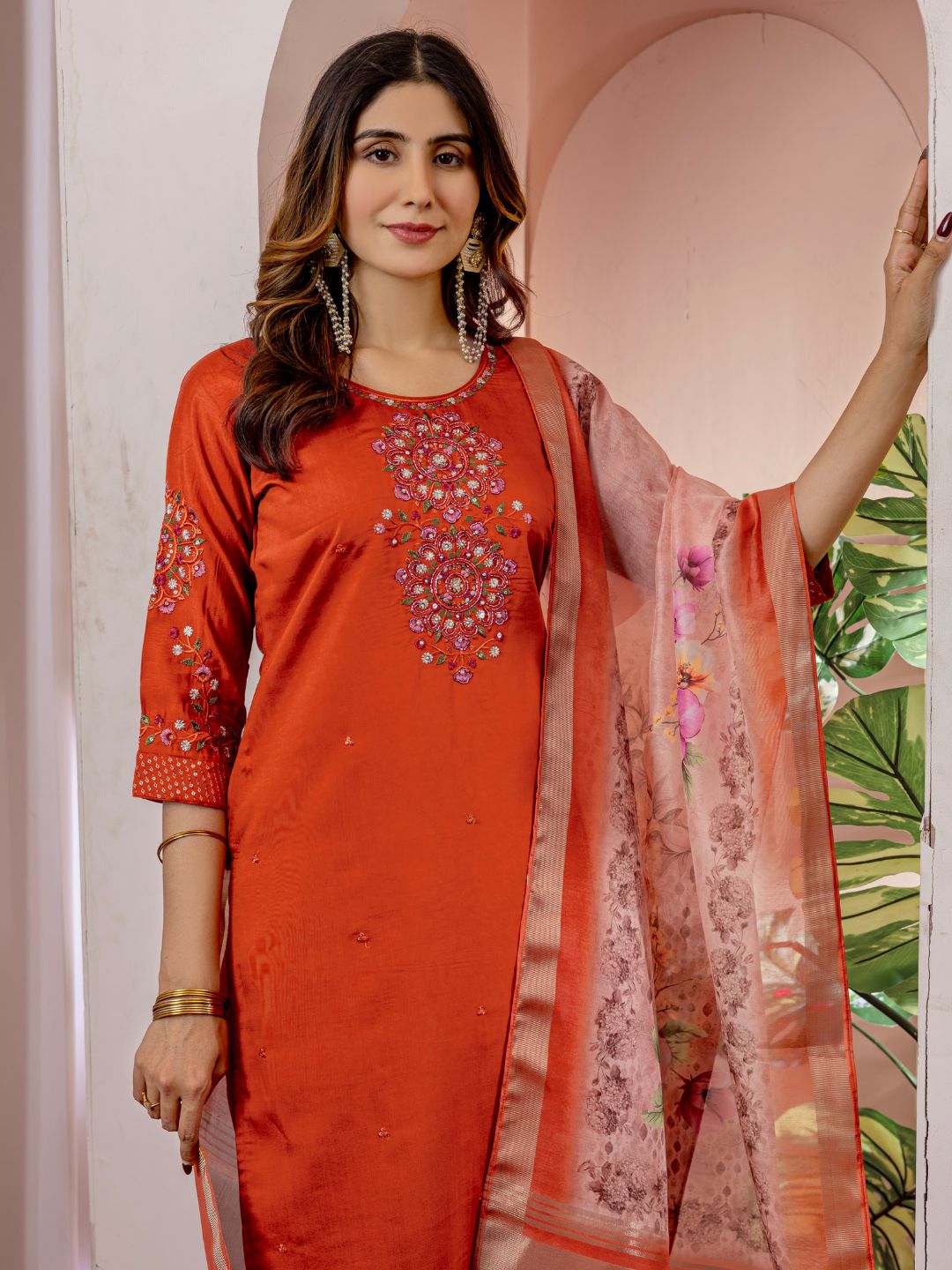 graceful viscose silk kurti pant dupatta set