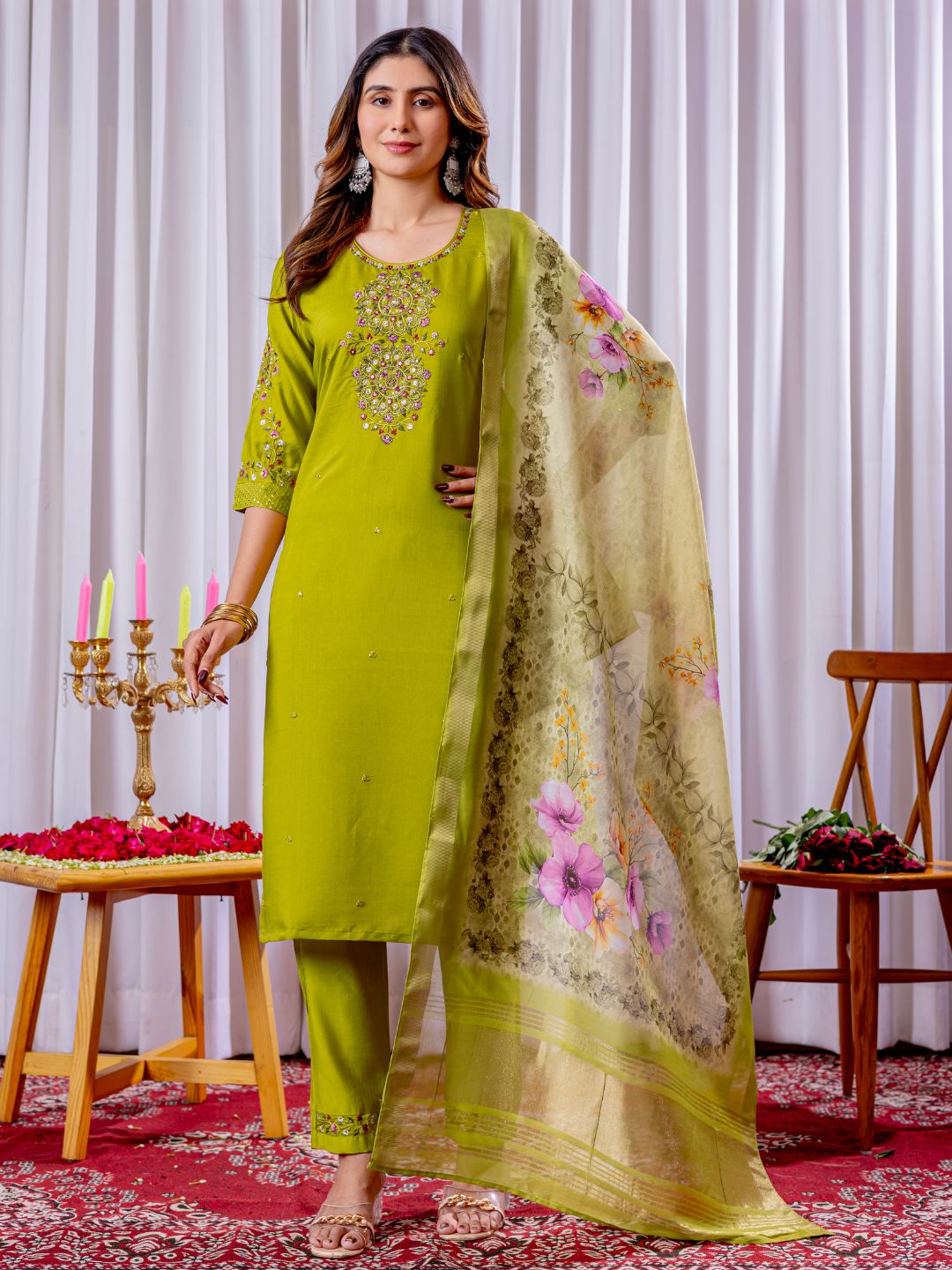 graceful viscose silk kurti pant dupatta set