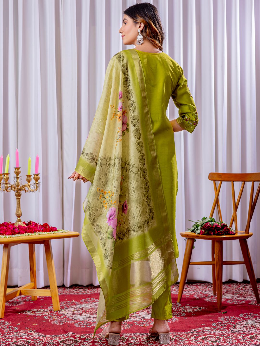 graceful viscose silk kurti pant dupatta set
