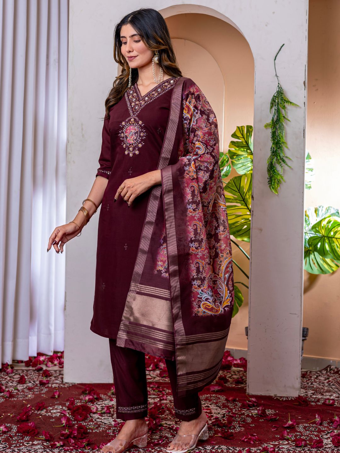 stylish & elegant straight kurti pant dupatta set for women