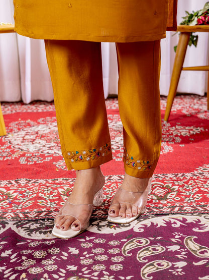 Graceful Viscose Silk Kurti Pant Dupatta Set