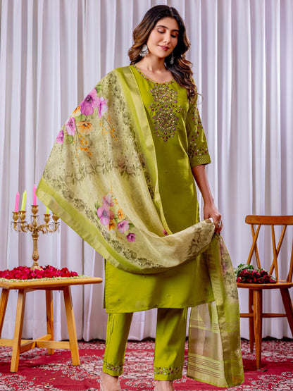 Graceful Viscose Silk Kurti Pant Dupatta Set